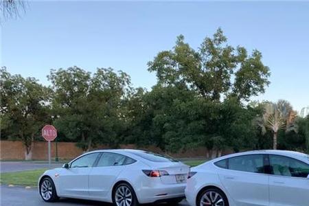 特斯拉model3欧洲售价