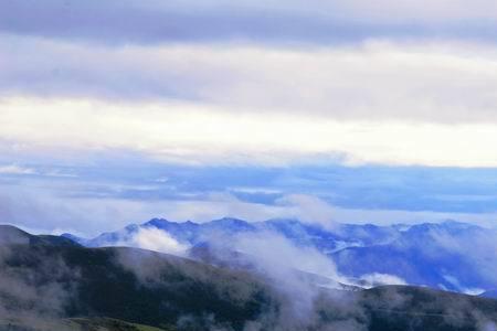 一座山海拔500米高吗