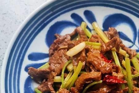 大豆油炒牛肉的做法