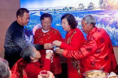 定婚宴上亲家怎么敬酒