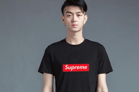 supreme短袖偏大还是偏小