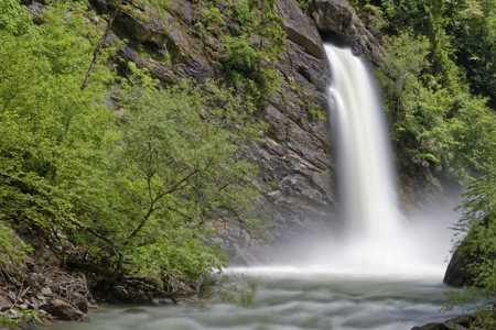 山川瀑布诗句