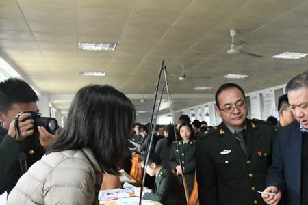 人武学校招什么学生