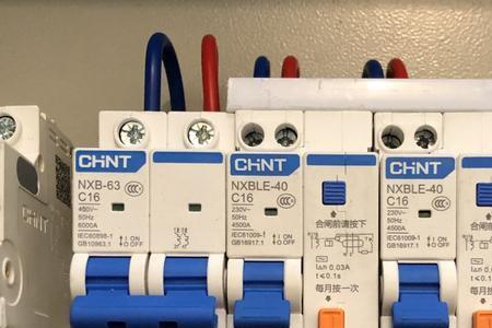空调漏电不跳闸但是总跳闸