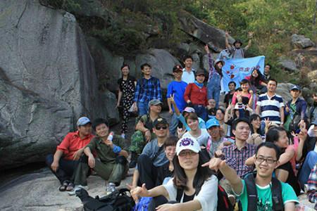 夏天登山野炊诗词