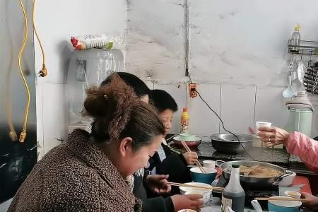 叫姐夫做饭的女人叫什么