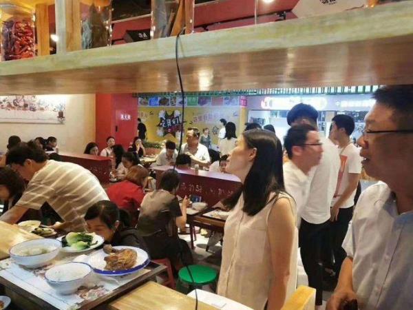 流水30万的餐饮店利润多大