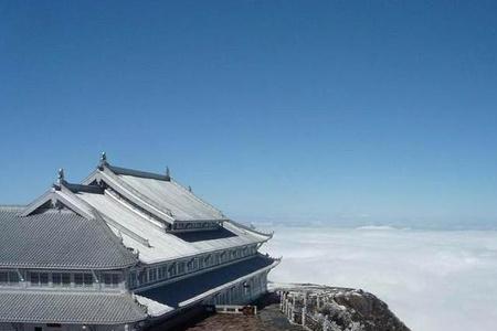 峨眉山高、还是黄鹤楼高