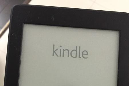 kindle屏幕有上一页的残留