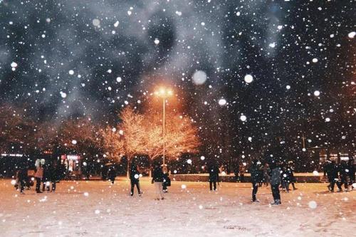 饮之若饵白雪的若什么意思