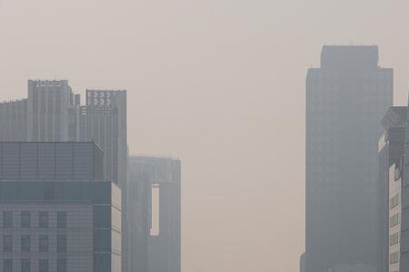 苹果手机显示天气雾霾