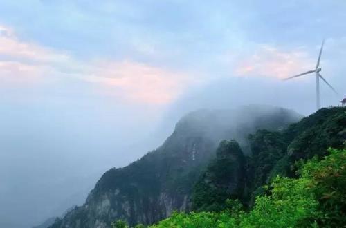 武汉最高的山是哪座山