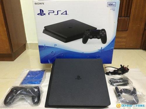 ps4slim能玩战神5