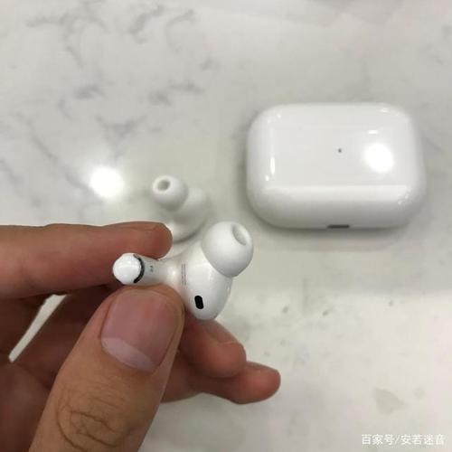 airpods3充电盒不用掉电正常吗