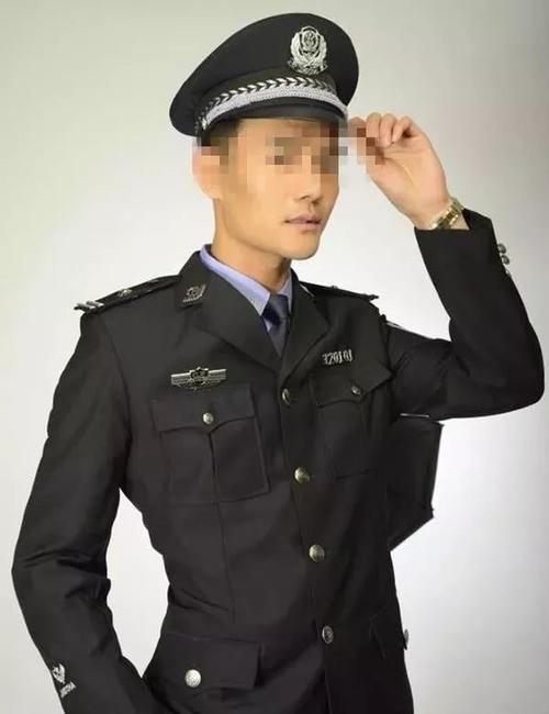 穿不带警号的警服犯法吗