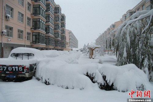 今年冬天雪多吗