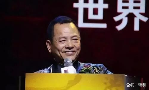 崩牙驹为什么不杀摩顶平