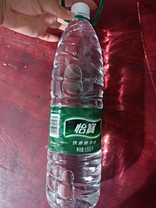 500毫升怡宝矿泉水一件有多少瓶