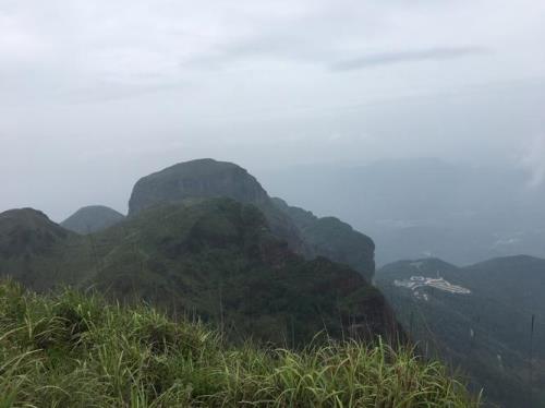 平和灵通山要门票吗