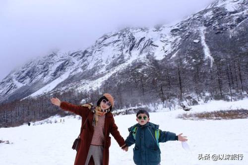 毕棚沟滑雪场提供滑雪服吗